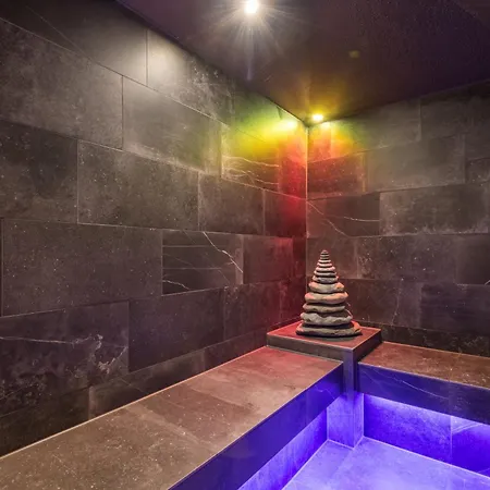 Post Hotel Bach (Tyrol)