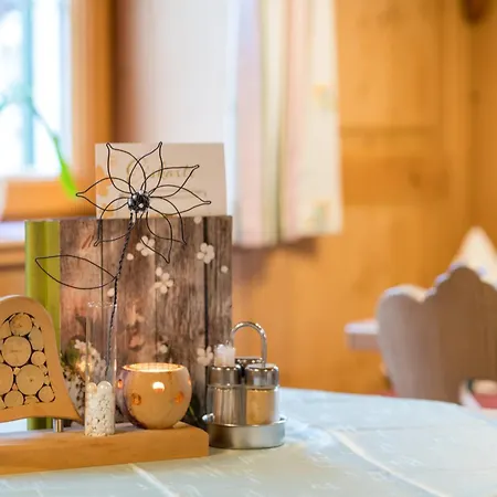 珀斯特酒店 4* 巴赫