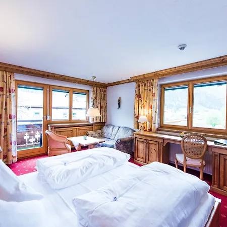 Post Hotel 4*