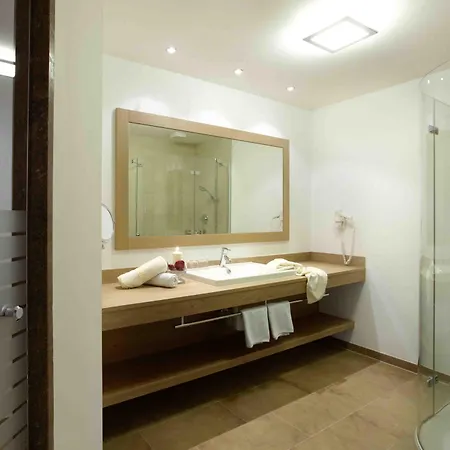 Hotel Post Bach (Tyrol)