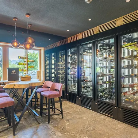 Otel Post Bach (Tyrol)