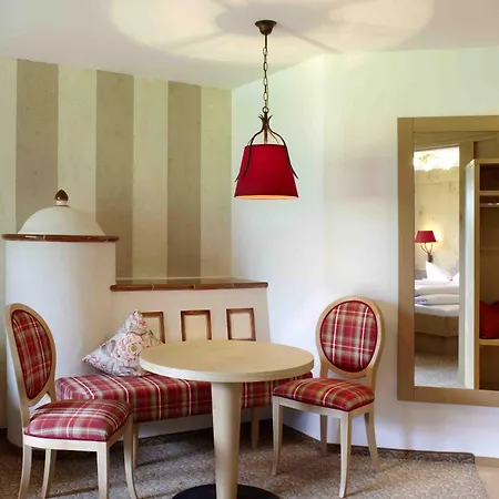 Otel Post Bach (Tyrol)