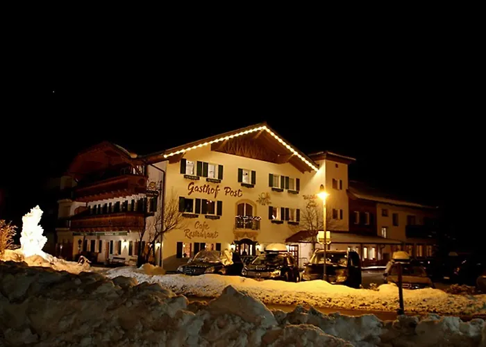 Post Hotel Bach (Tyrol)